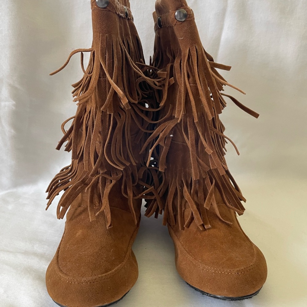 Fringe Suede Mid-Calf Boots - Brown